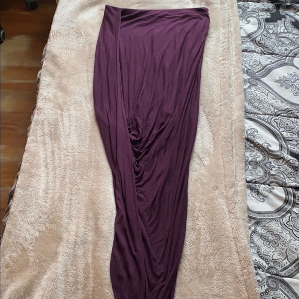 Express, side slit maxi skirt.